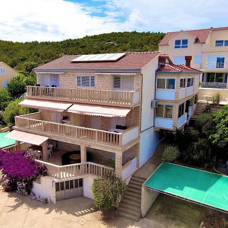 Apartmani Marelic - Sun Beach Zavalatica Exterior foto
